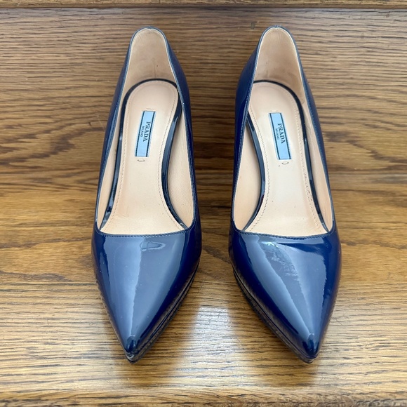 Prada Platform Pump Patent Leather Blue 39 / 9 Like New - Picture 7 of 14